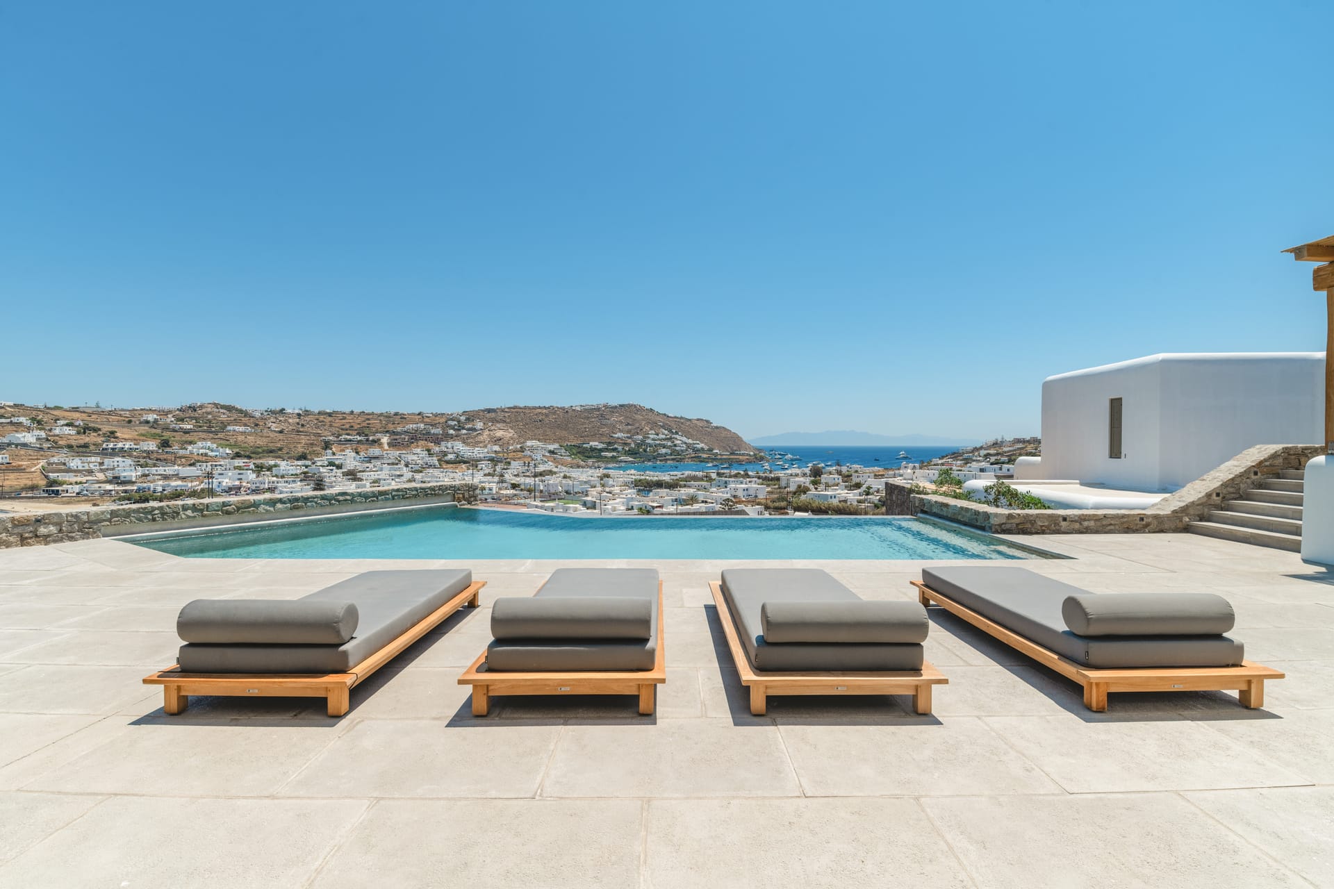 Ornos Villas by Alissachni Mykonos