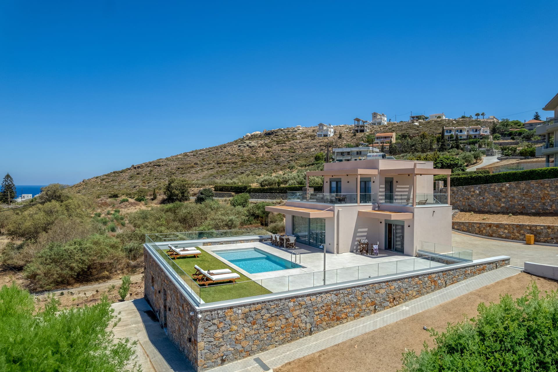 Palmyra Villas & Suites