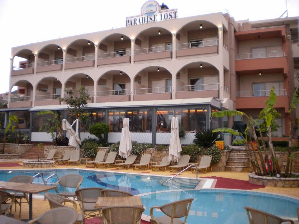 Paradise Lost Hotel-Apartments