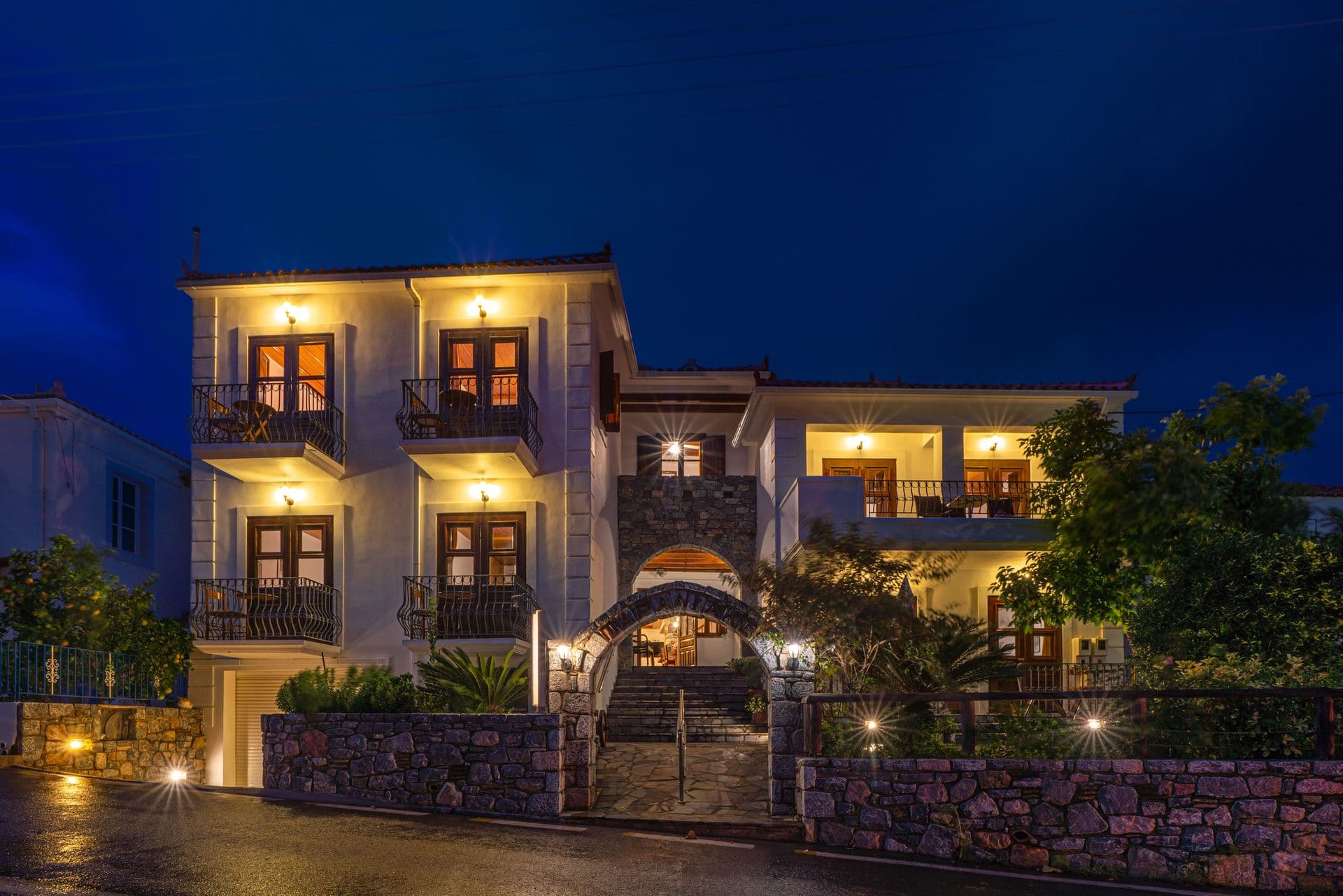 Paraliako Hotel Kyparissi