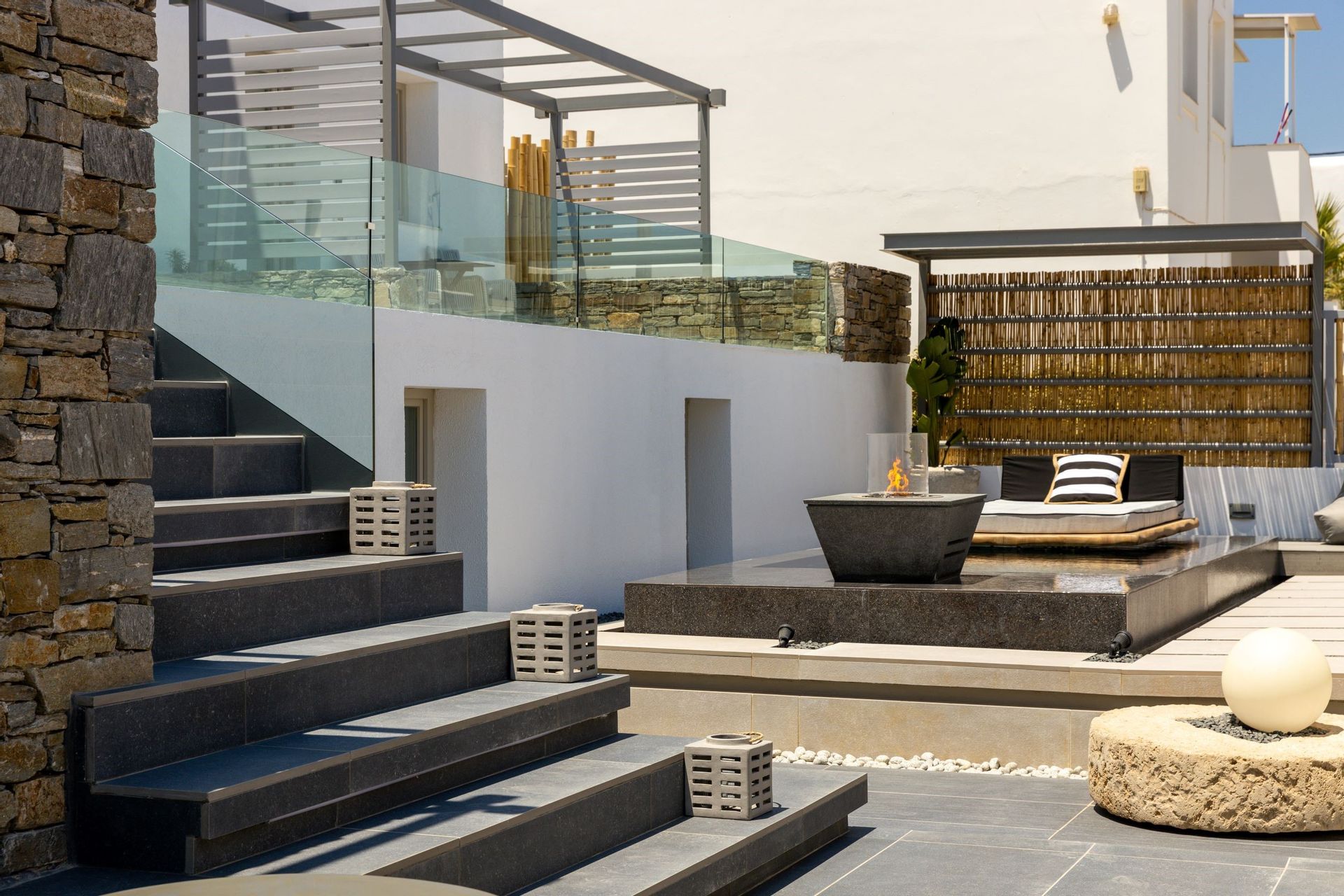 Parion Opus Paros