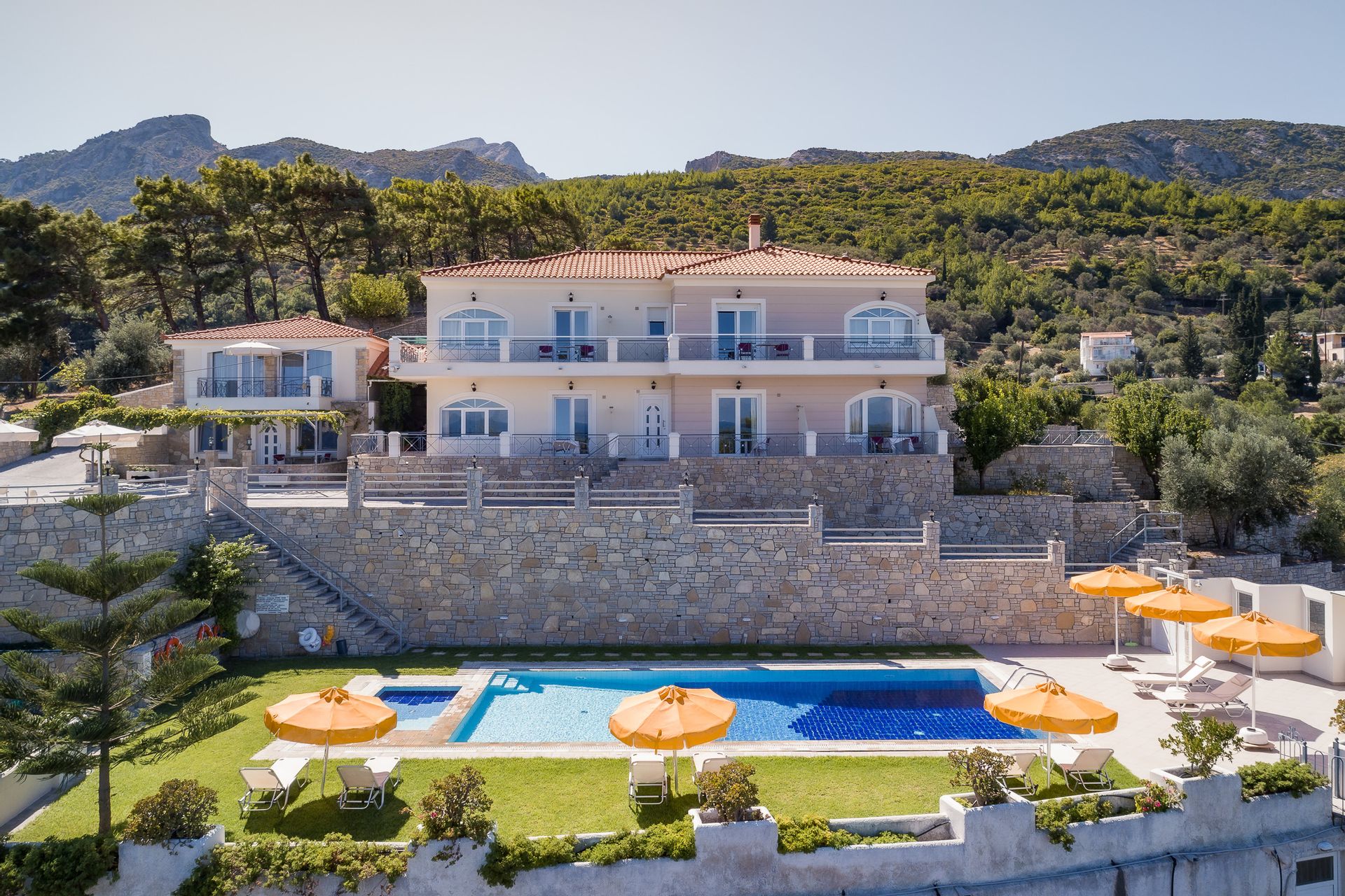 Penny Luxury Apartments Samos