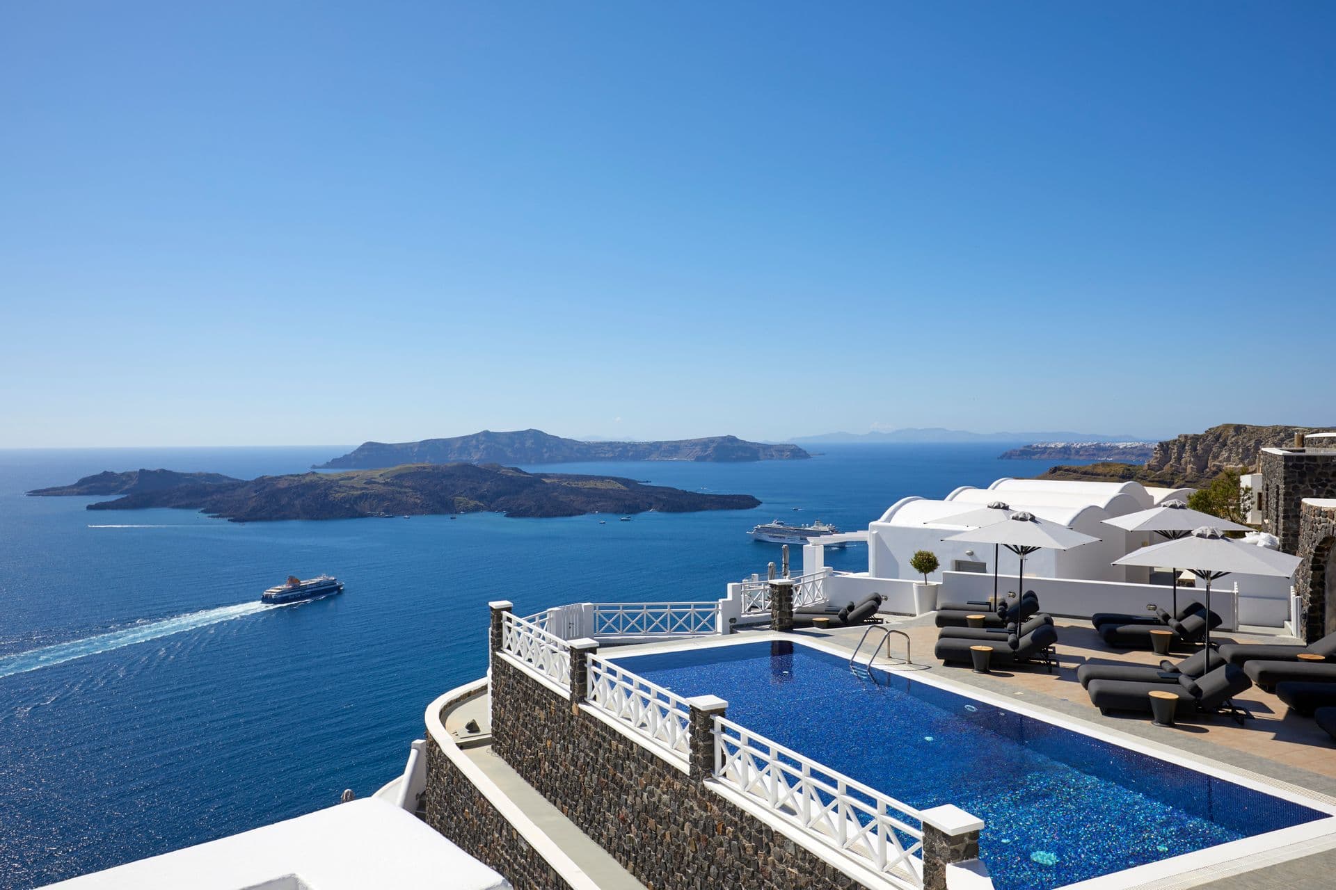 Petit Palace Suites