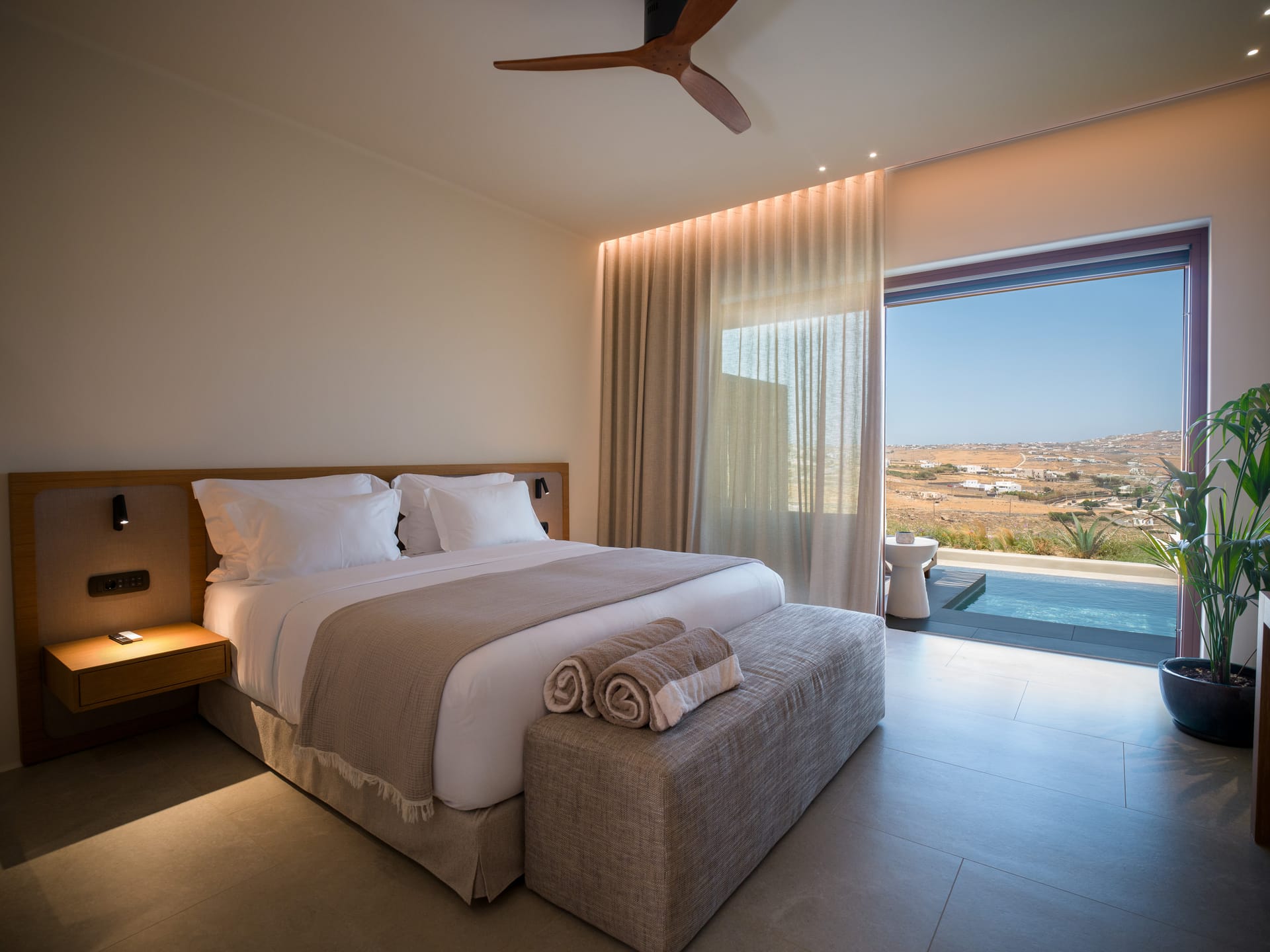 Petrablu Mykonos