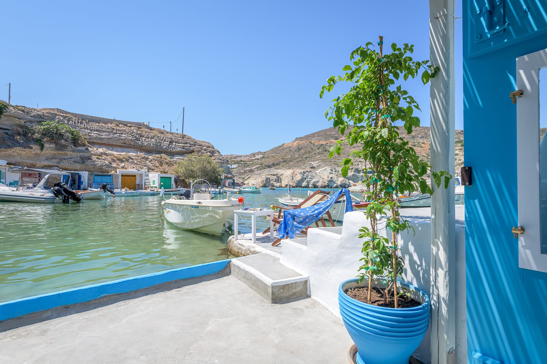 Pigi Zois Fisherman House Milos