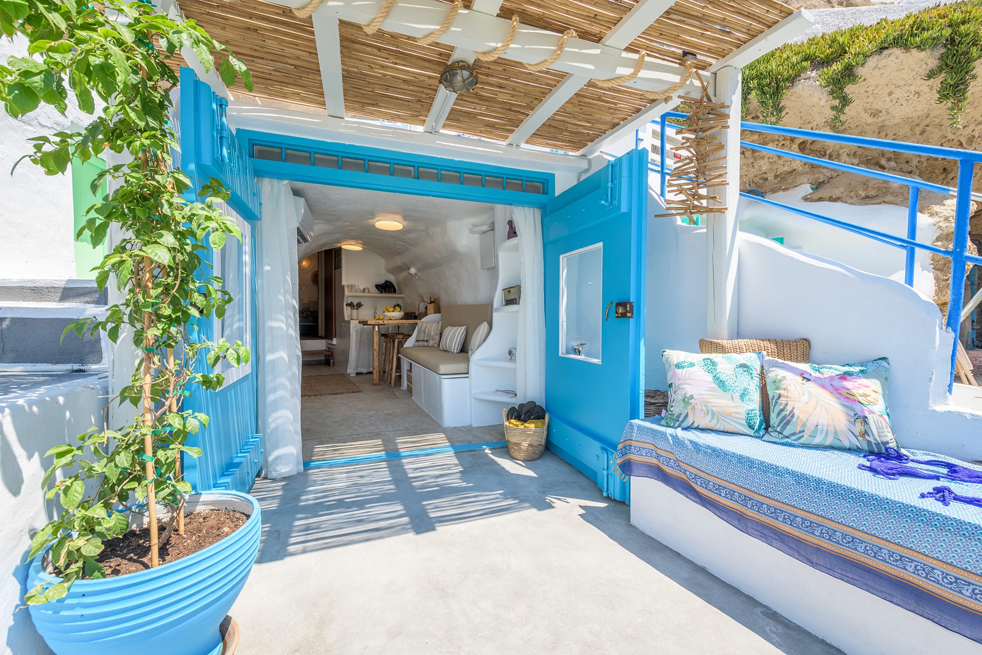 Pigi Zois Fisherman House Milos