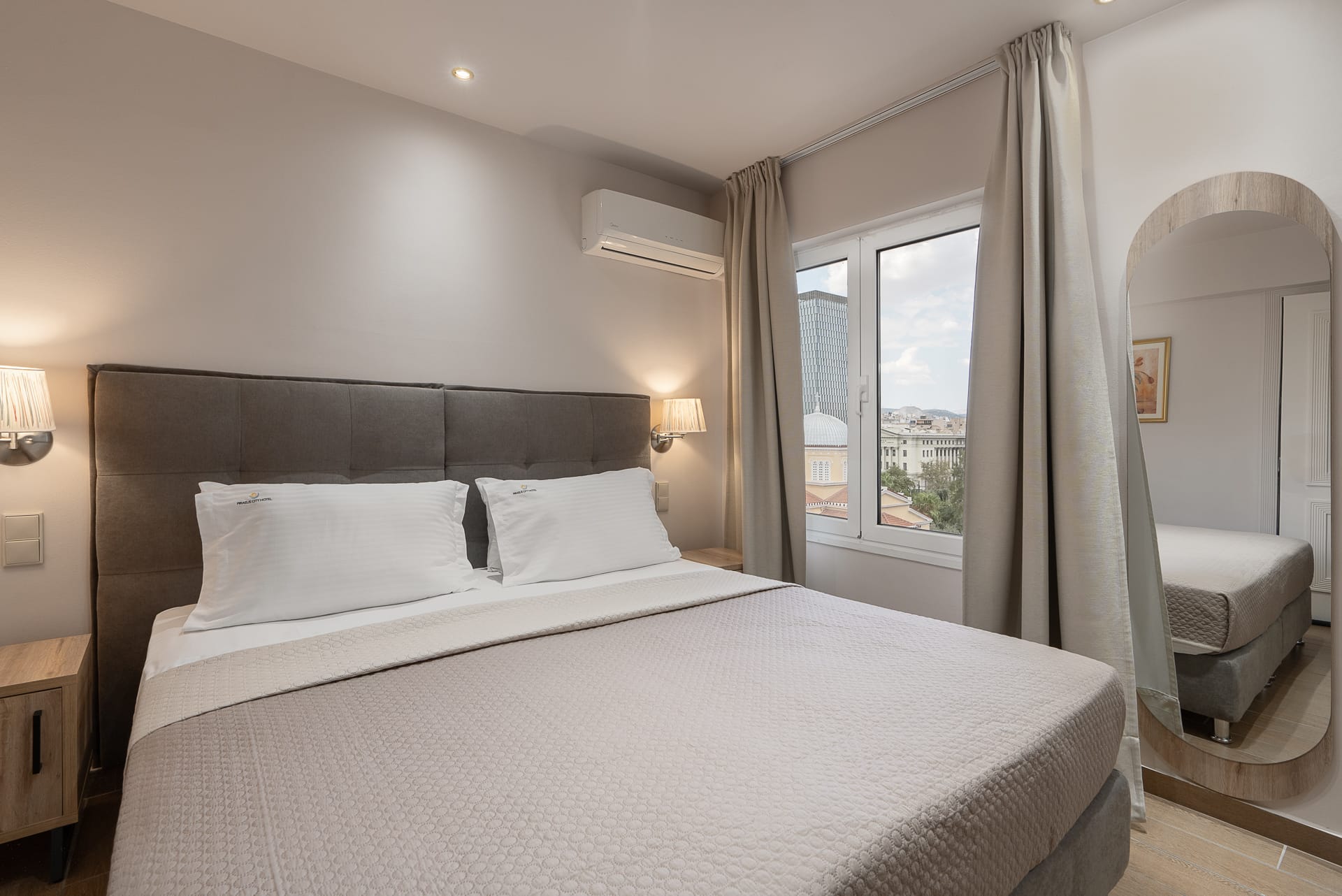 Piraeus City Hotel
