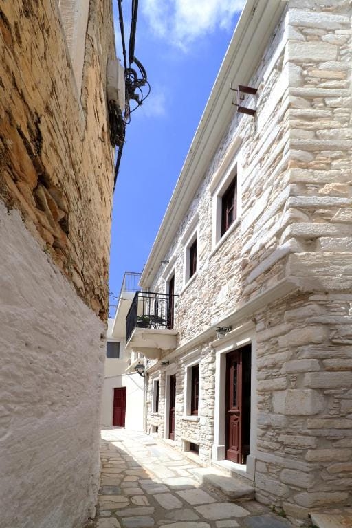 Platsa's House