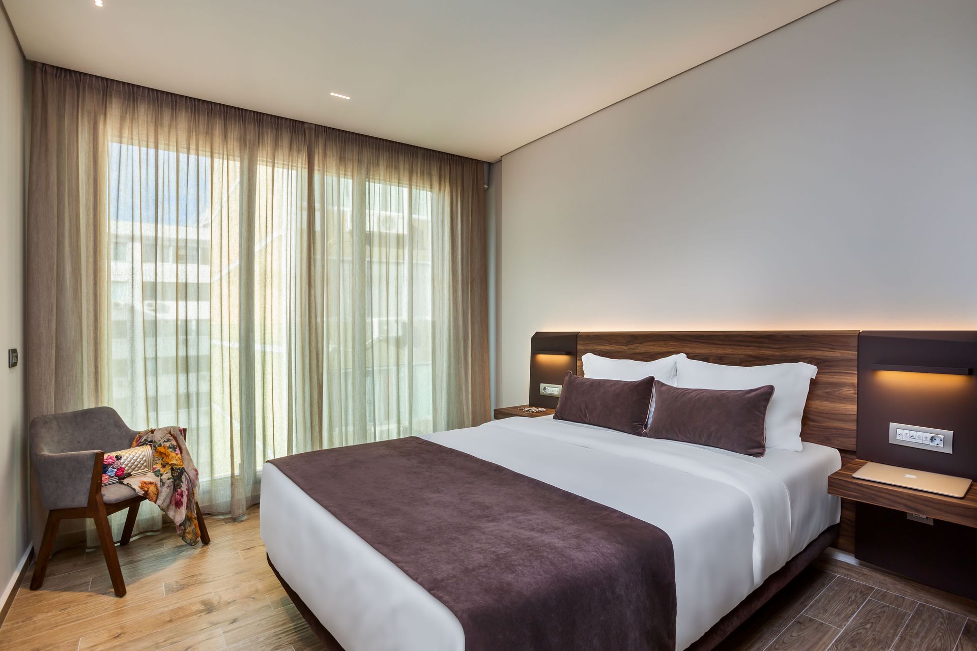 Imperial Plus | Urban Smart Hotel