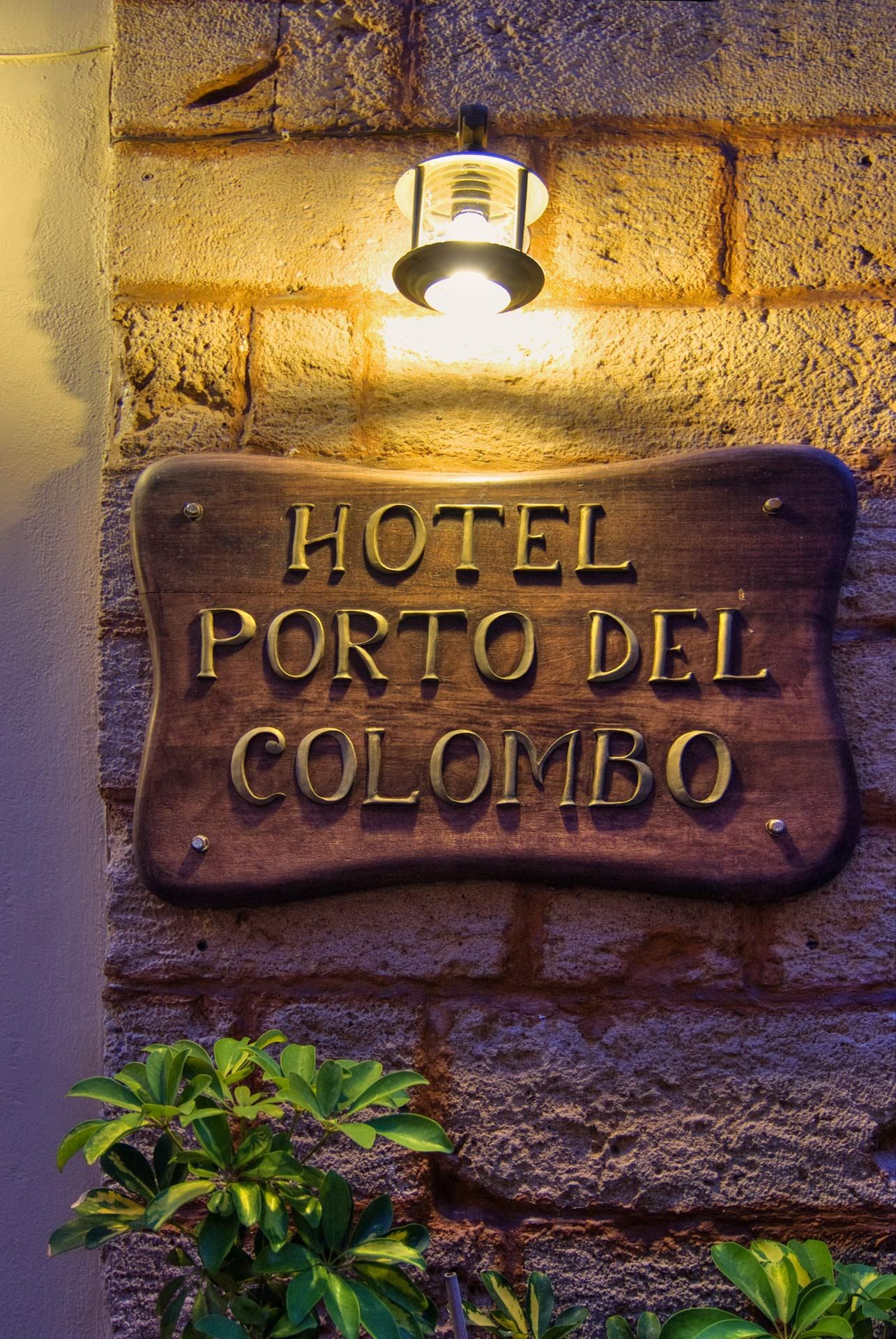 Porto del Colombo Chania
