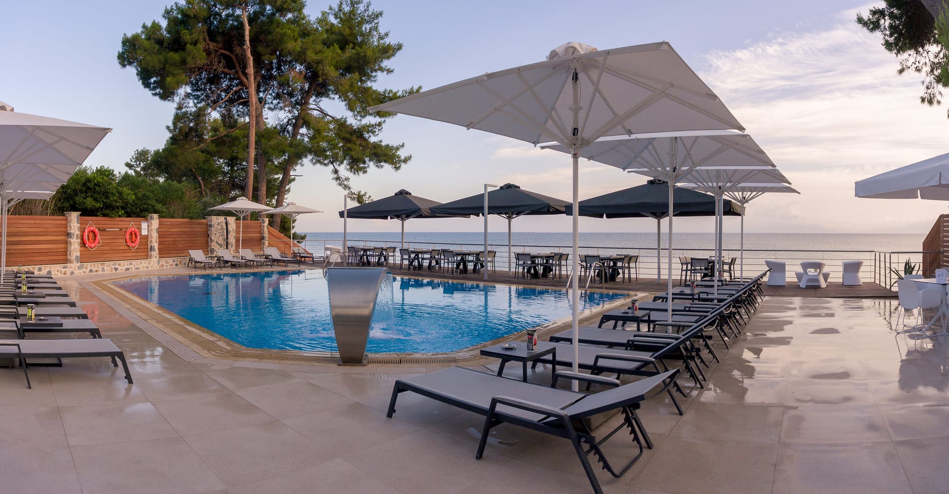 Poseidon Hotel