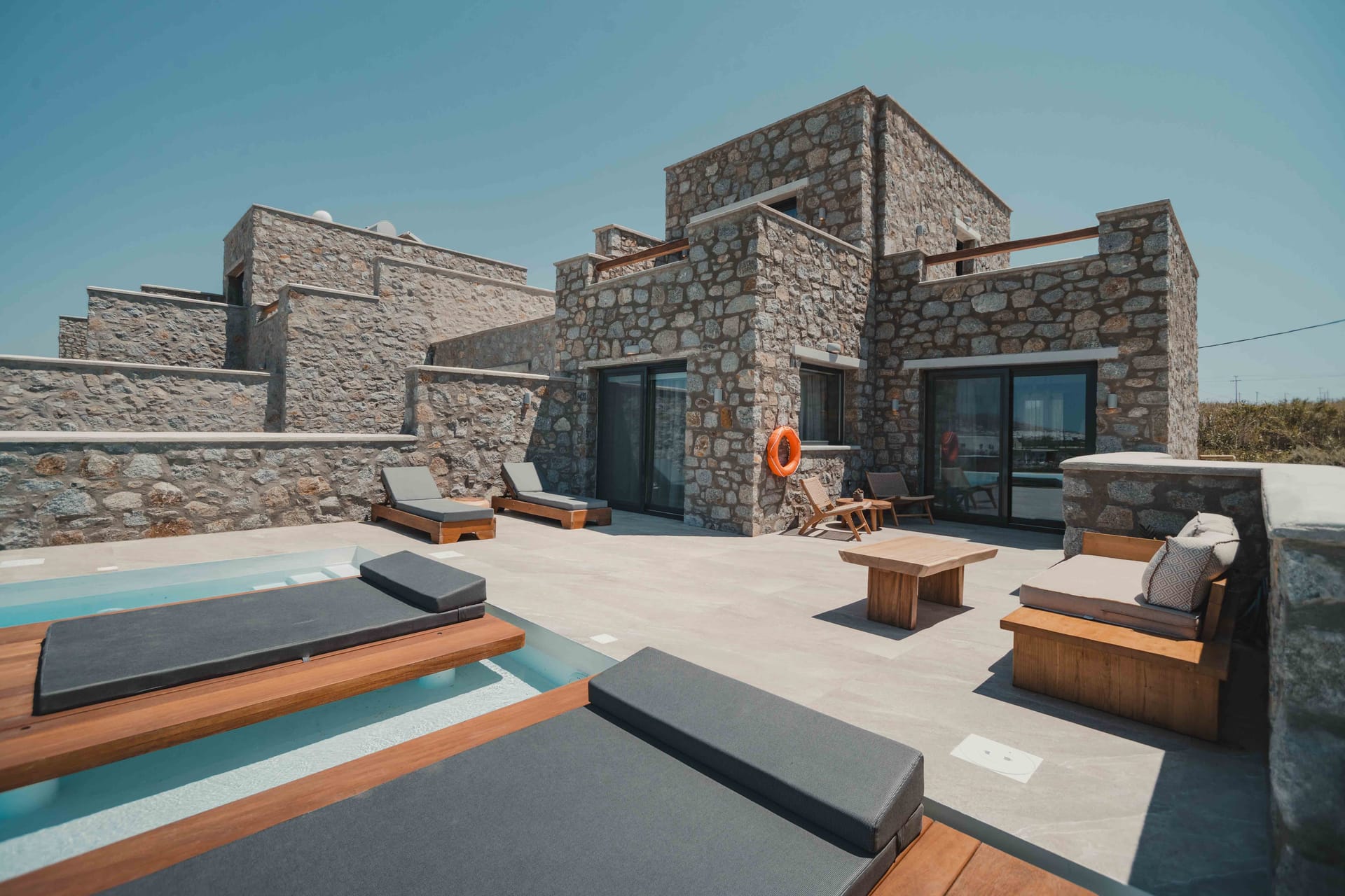 Naxos Privilege Villas