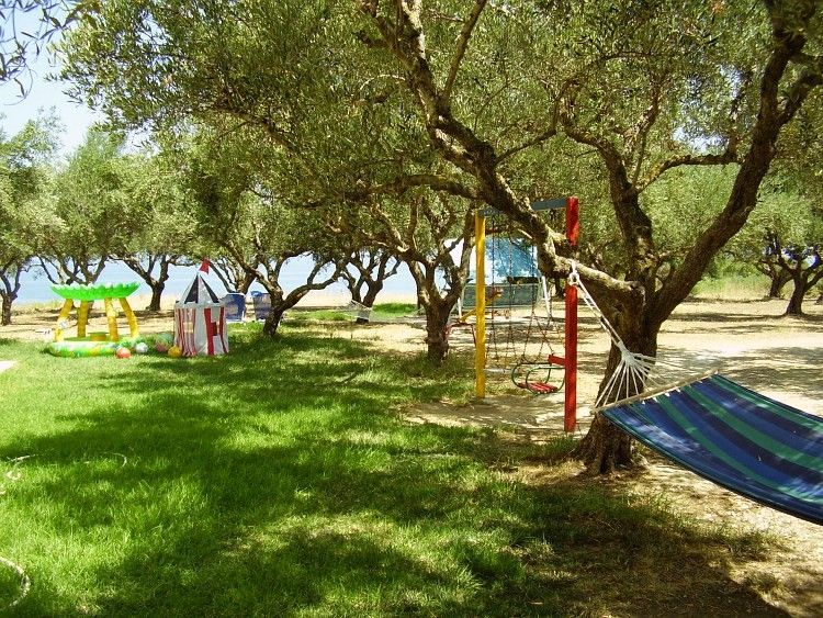 KAVOS PSAROU STUDIOS AND APARTMENTS