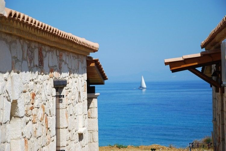 Kavos Psarou Villas