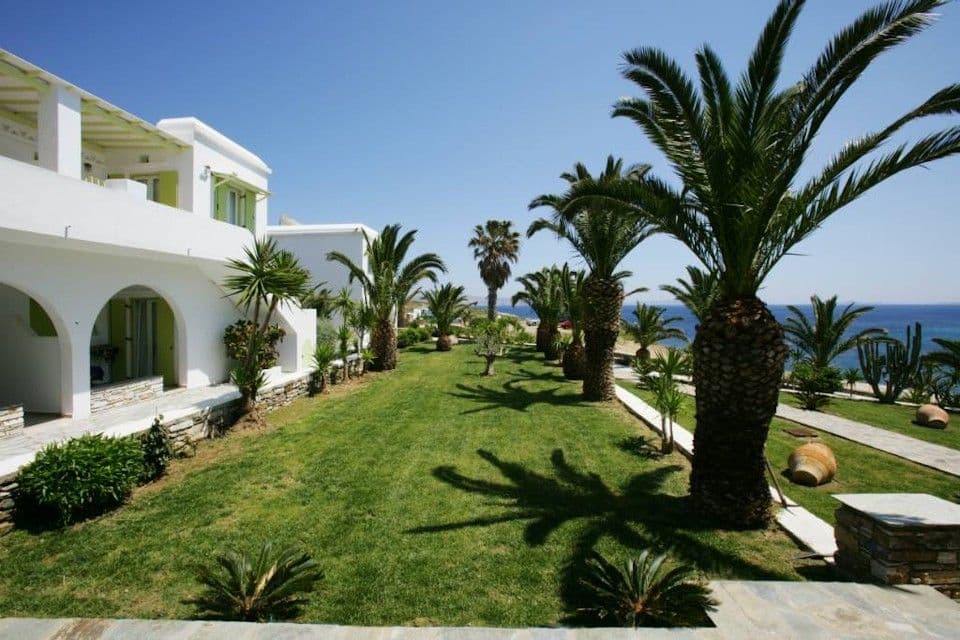Porto Raphael Residence & Suites