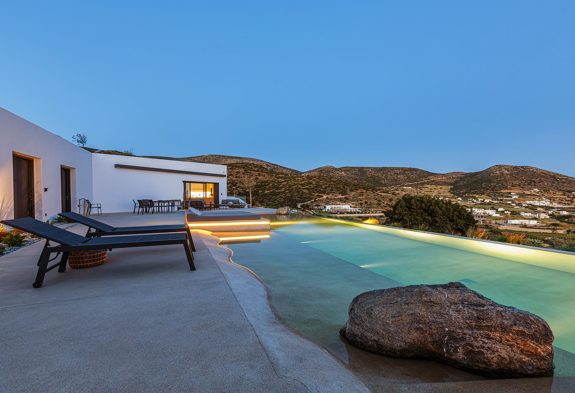 Paros Villa Skylines Estate