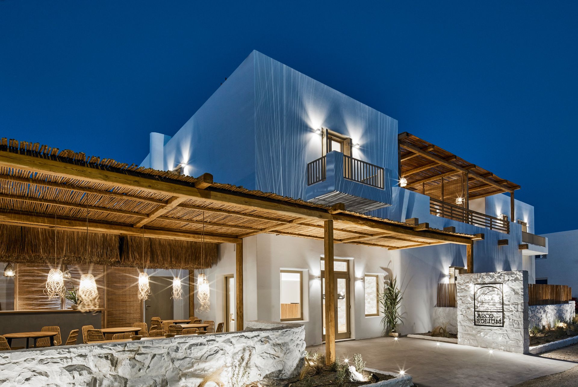 Arco Solium Suites Milos