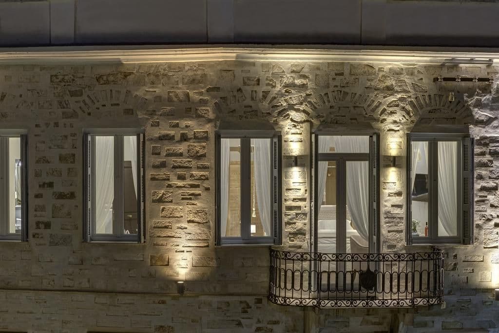 1844 Suites