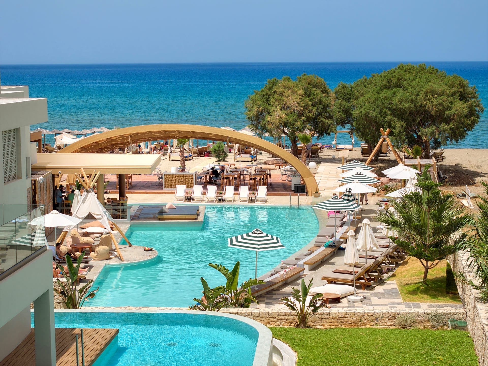Enorme Teatro Beach - Adults Only