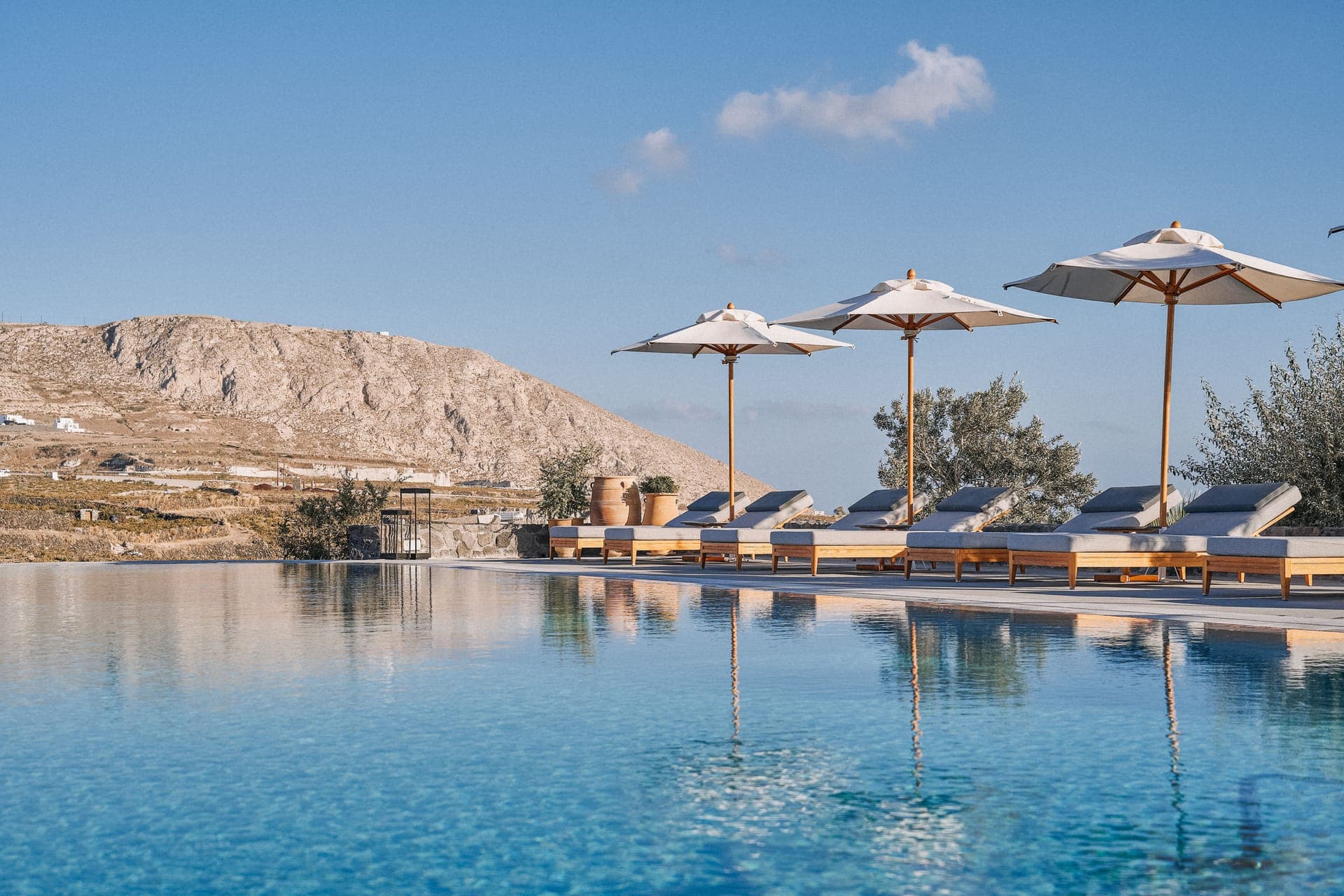 Vedema, a Luxury Collection Hotel, Santorini