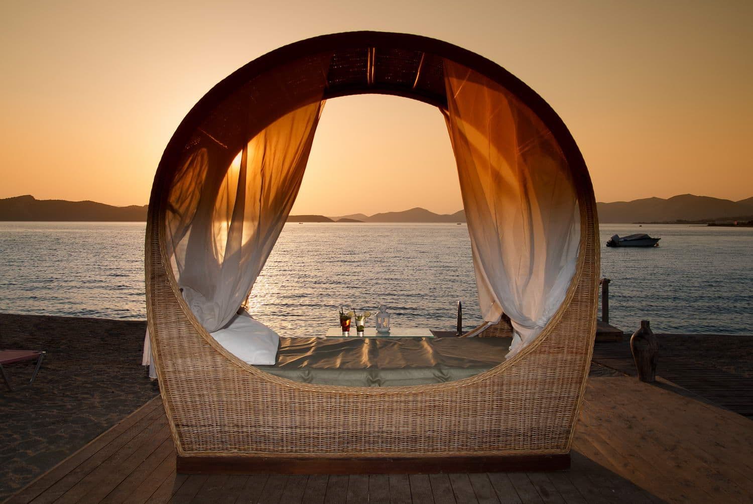 Venus Beach Hotel Bungalows