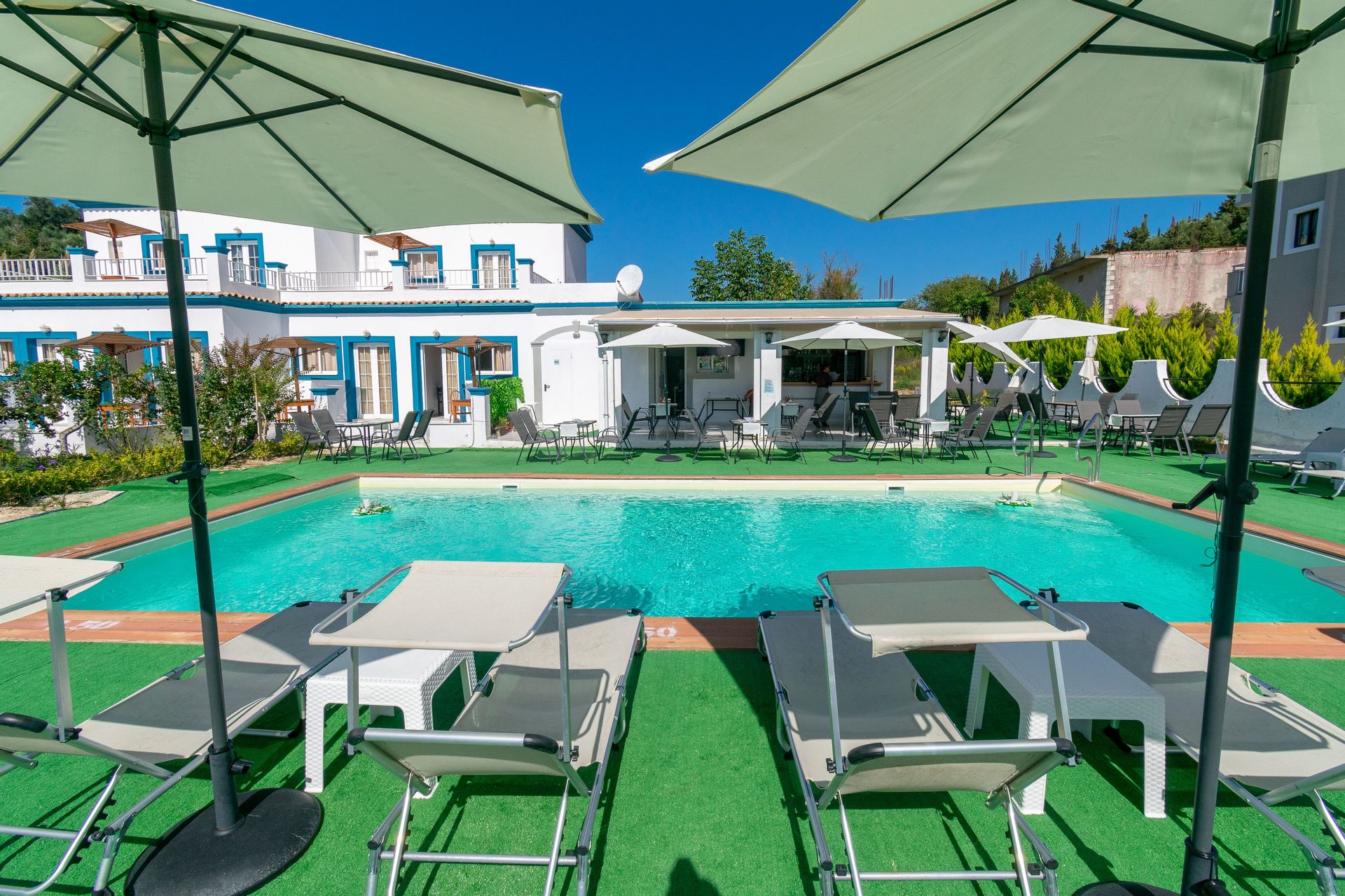 Akis Villa Studios & Apartments with Pool