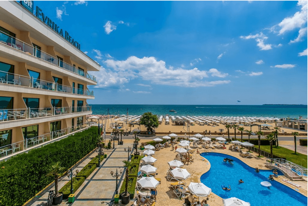 DIT Evrika Beach Club Hotel