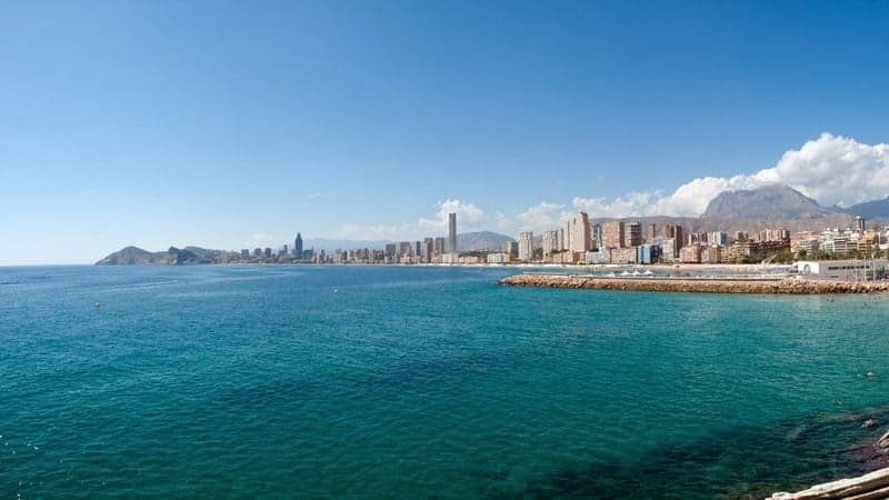 Почивка в ИСПАНИЯ - КОСТА БЛАНКА, БЕНИДОРМ - със самолет и обслужване на български език! Гарантирани места!